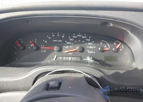 2008 Ford E-350 Super Duty Xl/Xlt z USA, uszkodzony, nr VIN 1FBSS31L18DB39415